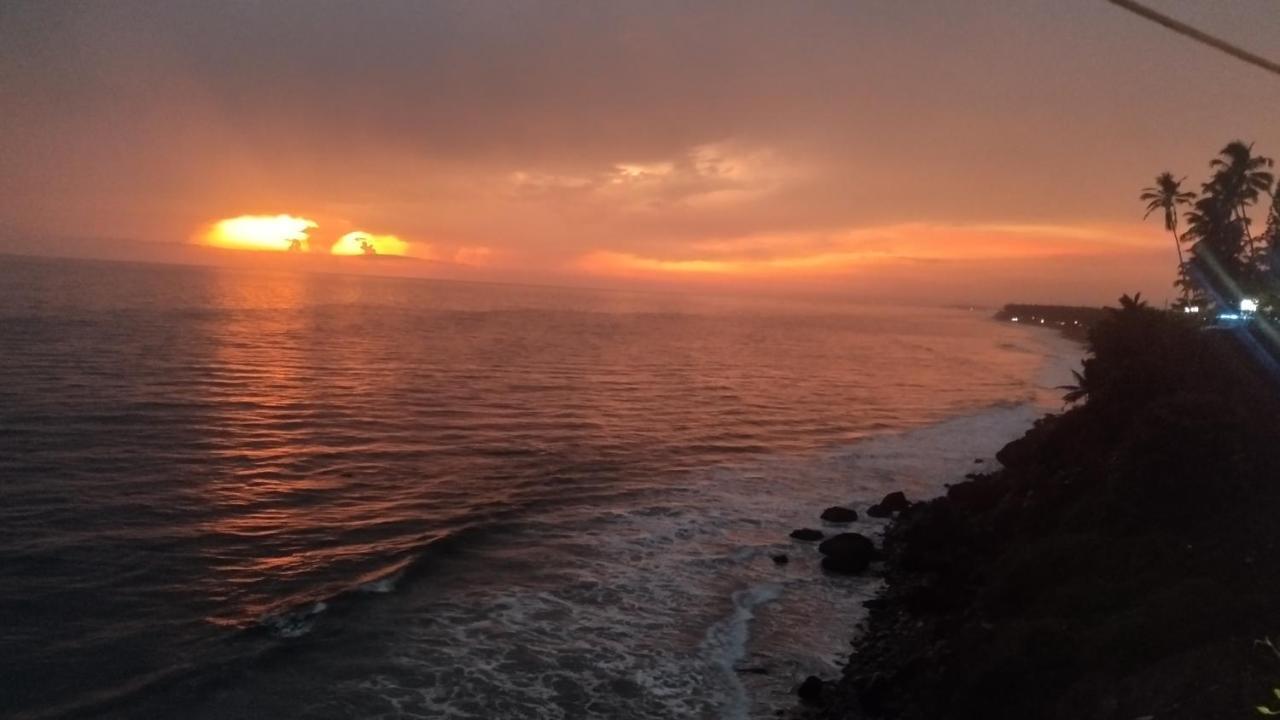Le Coco Beach Resort Varkala Kültér fotó